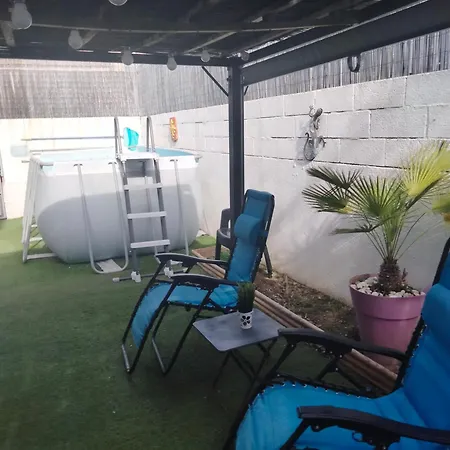 Maison Entiere Avec Piscine