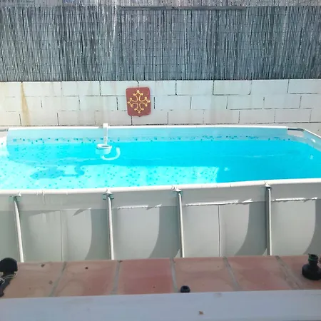 Maison Avec Piscine Holiday home *