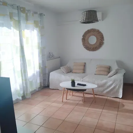 Maison Avec Piscine Holiday home Aigues-Mortes
